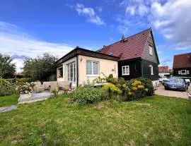 Semi-detached house for sale