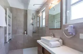 A house combining modern and traditional elements