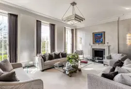 House with state-of-the-art amenities and incredible views of Regent's Park