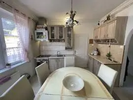 Eladó családi ház Győr