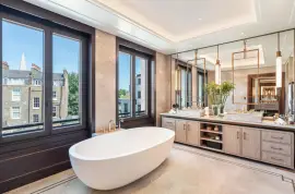 Whistler Square, Chelsea Barracks,