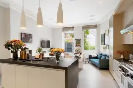 Beautiful Knightsbridge house with five bedrooms, spa, cinema and several terraces