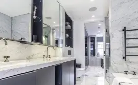 An impressive house with a garden and roof terrace on Battersea Church Road