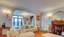 Single-family house for sale in London