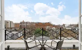 Spectacular townhouse in Knightsbridge