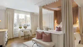 Spectacular townhouse in Knightsbridge