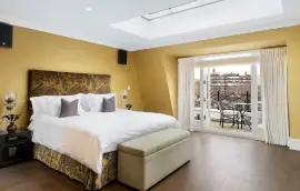 Spectacular townhouse in Knightsbridge