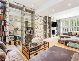 A spacious detached house in the sought-after Westmoreland Triangle, just minutes from the Thames, Victoria and Sloan…