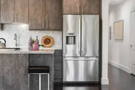 Beautifully maintained and newly painted