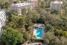Peaceful Coastal Retreat in Bay Forest, Naples, Florida