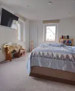 Gepflegtes Bauernhaus mit großen Garten und Scheunen!