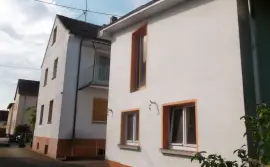 Doppelhaushälfte mit Zisterne