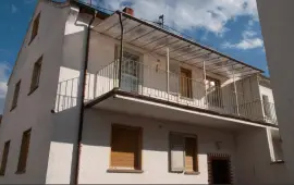 Doppelhaushälfte mit Zisterne