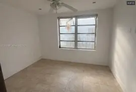 Modernly remodeled 4 bed, 2 bath Pool Home