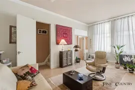 Terraced house: for sale in London