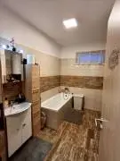 Eladó újszerű állapotú ház - Bocskaikert