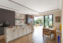 Semi-detached house: for sale in London