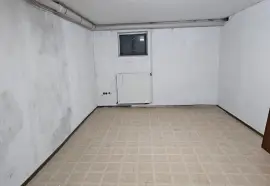 Schönes Einfamilienhaus mit Privatsphäre und Ausbaureserve