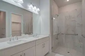 Upgraded Villa in Gated Resort Community, Naples FL, Near Beaches