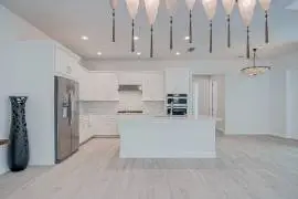 Upgraded Villa in Gated Resort Community, Naples FL, Near Beaches