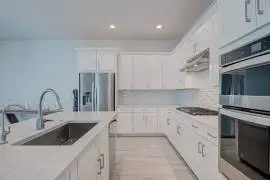 Upgraded Villa in Gated Resort Community, Naples FL, Near Beaches