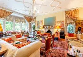 Priest Hill, Old Windsor SL4