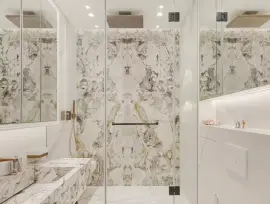 Stylish three-bedroom apartment with balcony in the heart of Knightsbridge