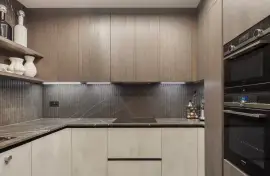 Stylish three-bedroom apartment with balcony in the heart of Knightsbridge