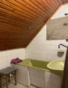 XVII ker. kétszintes családi ház eladó!