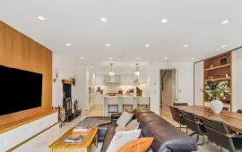 Exceptionally renovated, turnkey family residence