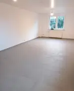 Zweifamilienhaus mit Lager und großem Grundstück ohne Makler