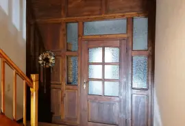 Zweifamilienhaus mit Lager und großem Grundstück ohne Makler