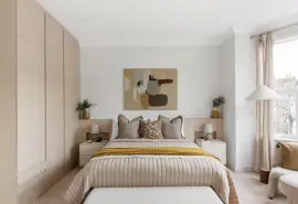 Semi-detached house: for sale in London