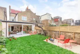 Semi-detached house: for sale in London