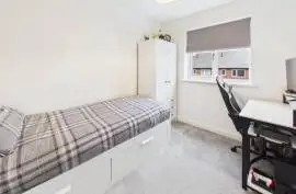 3 Bedroom Detached House