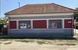 Eladó ház Tiszakécske