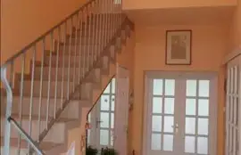 Eladó ház Remeteszőlős