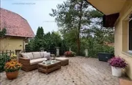 Eladó ház Budapest II. kerület, Máriaremete