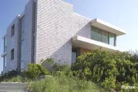 The Ultra Modern Dune Road Residence