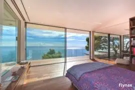 Luxury 14th floor  Apartment