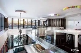 Luxury Penthouse Hollywood