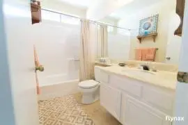 12050 Via Hacienda, El Cajon