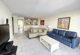 2 bd 2 ba 1310 sqft- Condo for sale