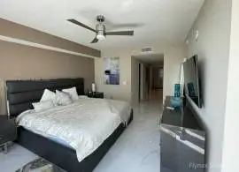 2 bd 4 ba 1892sqft- Condo for sale