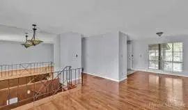 3 bds 2 ba 2442 sqft- House for sale