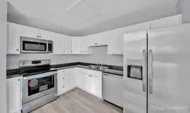 3 bds 2 ba 2442 sqft- House for sale