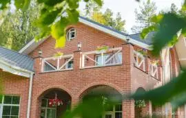 5 bds 4 ba 3896 sqft- House for sale