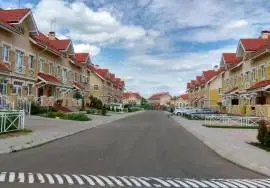 3 bds 2 ba 1829 sqft- House for sale