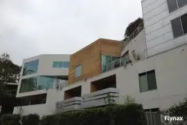 105 Wellington Garden City