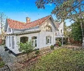 Haus zu kaufen in Budapest, Ungarn